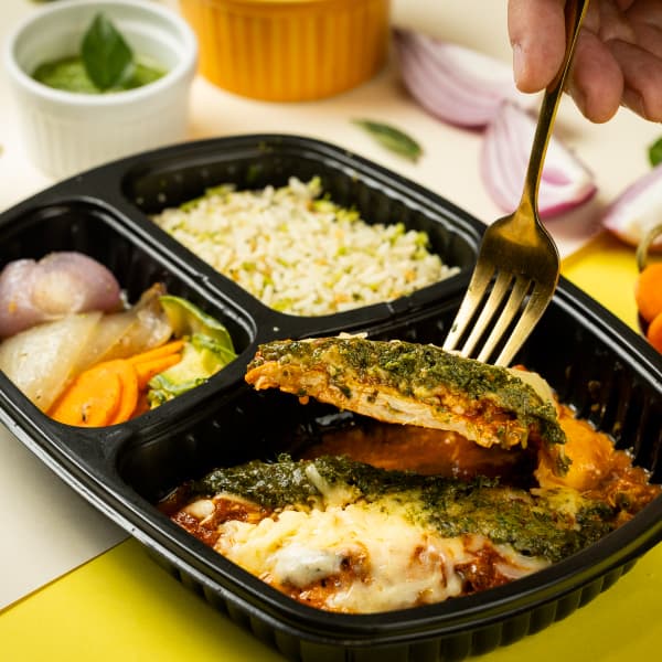 FRANGO CAPRESE (450G)